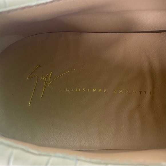 GIUSEPPE ZANOTTI Beige Low Top Crocodile Sneakers - Picture 13 of 16
